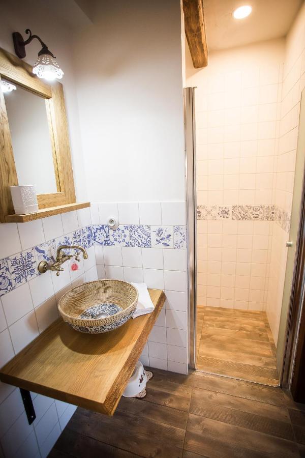 Chalupa U Jezka Morkŭvky Esterno foto